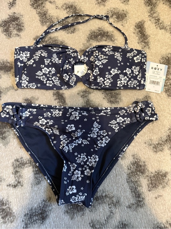 Roxy Other - Roxy Navy and White Floral Bandeau Bikini Top